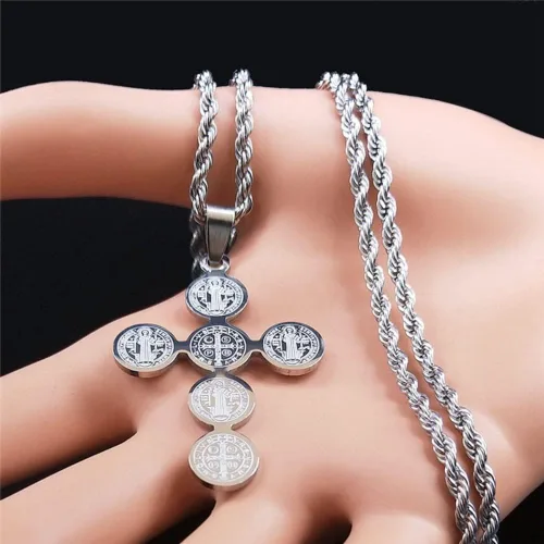 Vista 4 de Collar de cruz de acero inoxidable con medalla cristiana de San Benito N4525
