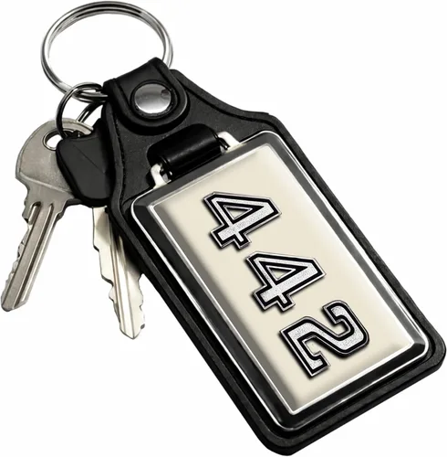 Vista 20 de Brotherhood Car Key Chain for Cutlass - Classic Models Keychain for Men and Women Gift Key Ring