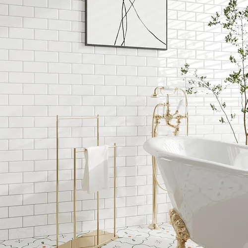 Vista 5 de VEELIKE 12 hojas de azulejos blancos para salpicaduras de cocina, azulejos blancos de metro con lechada plateada de 12 x 12 pulgadas, extraíble
