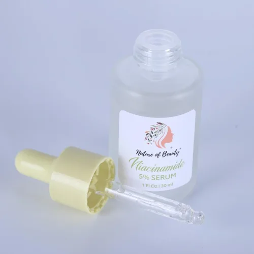 Vista 4 de Suero de niacinamida 5% – Suero facial de niacinamida con ácido hialurónico, extractos naturales – Control de aceite, minimizador de poros, calma