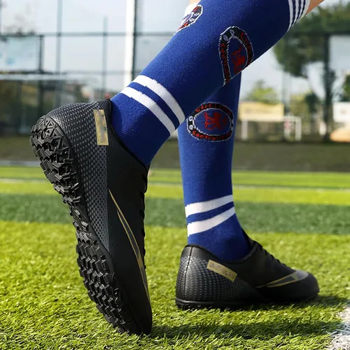 Vista 5 de Zapatos de fútbol para hombre, bajos y con cordones, antideslizantes, para interiores, fútbol sala de fútbol americano, TF, tacos de césped