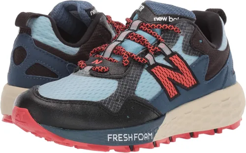 Vista 8 de New Balance Women's Fresh Foam Crag Trail V2 Sneaker