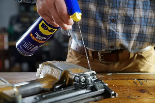 Vista 3 de WD-40 Producto multiusos no aerosol Trigger Pro, 20 onzas [paquete de 2]
