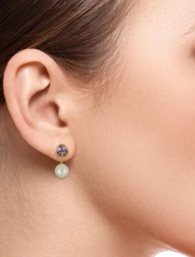 Vista 5 de Tienda Collection Aretes de tuerca chapados en oro amarillo de 18 quilates con bisel de piedra natal y perlas cultivadas de agua dulce