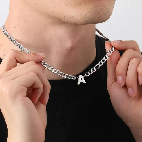 Vista 3 de GLITTO Collar de cadena Figaro con inicial A-Z para hombres, niños y mujeres, colgante de letra, acero inoxidable, 0.256in, 18+2 pulgadas, regalo