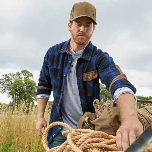 Vista 3 de Legendary Whitetails - Camiseta estilo Henley de Maverick Slub para hombre