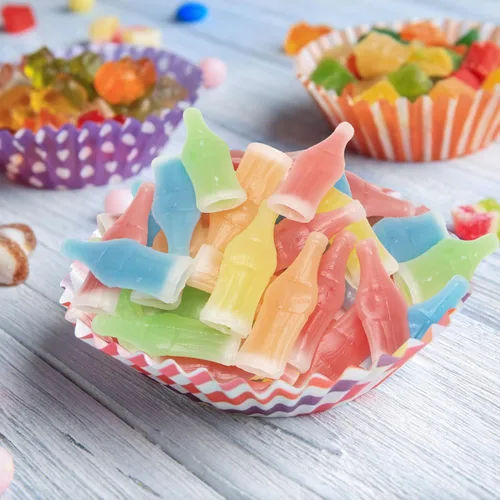 Vista 3 de Dulce de Cera en Botella, Bolsa de 8 OZ (½ LB), Dulces Retro y Nostalgicos con Centro Líquido Frutal, Snack de Tendencia de TikTok