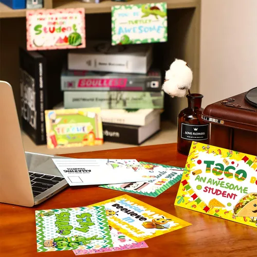 Vista 7 de Outus Thinking of You - Postales escolares con detalles de inspiración motivacional para que los profesores las envíen a los estudiantes, 9 estilos