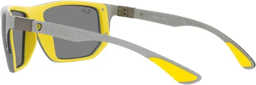 Vista 5 de Ray-Ban RB8361m Scuderia Ferrari Collection - Gafas de sol rectangulares