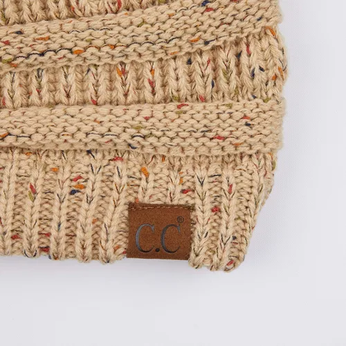 Vista 389 de C.C Trendy Warm Chunky Soft Stretch Cable Knit Beanie