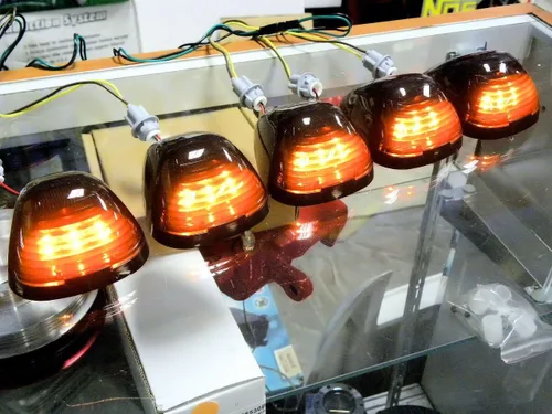 Vista 6 de VMS RACING CAB - Marcadores de luces de techo, 5 piezas con base en lentes ahumados, montaje CRL 264143BK compatible con Ford F250 F350 F450 F550
