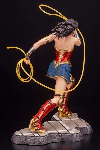 Vista 13 de Kotobukiya ARTFX DC Universe Wonder Woman WW84-1/6 Figura completa