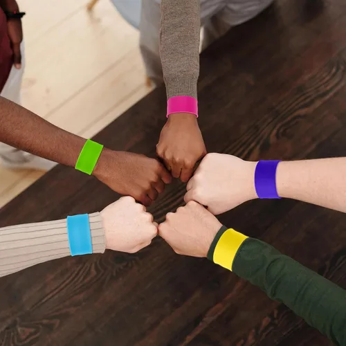 Vista 7 de Muka 50 pulseras de silicona personalizadas para la palmada, pulseras de goma personalizadas, color azul rey