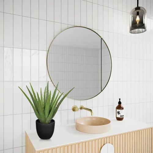 Vista 2 de GnFlus Plantas suculentas falsas de aloe vera de 13 pulgadas, suculentas artificiales grandes con maceta negra, planta de aloe sintético en maceta