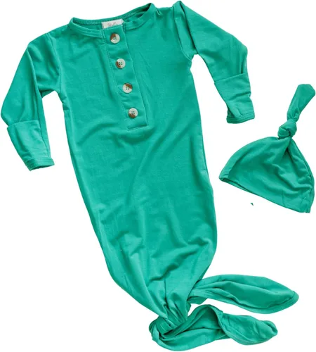 Vista 12 de Stroller Society Conjunto de bata y sombrero para bebé recién nacido anudado para bebé niño o niña Verde militar