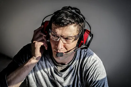 Vista 24 de 3M Pro-Comms - Protector auditivo electrónico, orejeras inalámbricas con tecnología Bluetooth y micrófono de brazo externo con cancelación de ruido