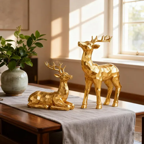 Vista 4 de Adornos de ciervo simulados para decoración navideña, 2 piezas de adornos de ciervo geométricos facetados de resina, decoración para el hogar, Dorado
