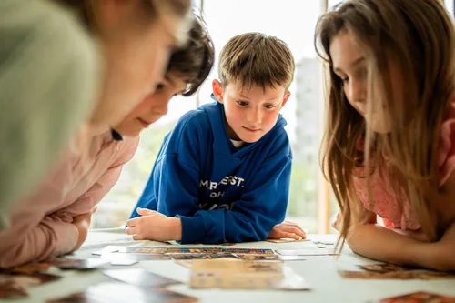 Vista 7 de Asmodee : Unlock Kids / Detective stories (juego inglés)
