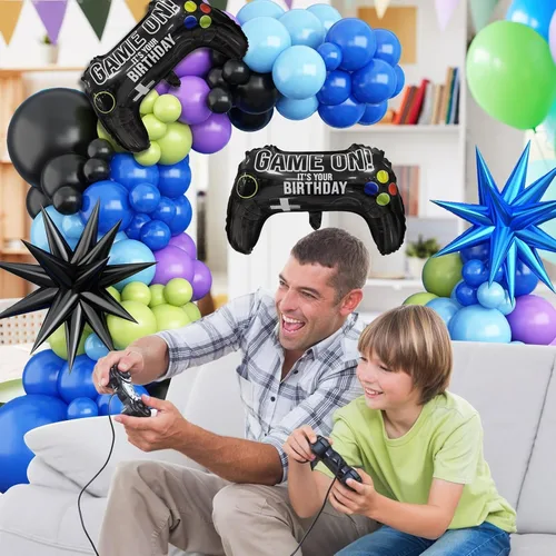 Vista 5 de Kit de guirnalda de arco de globos de videojuegos, globos de fiesta azul, morado, verde, negro, con 2 globos de aluminio con mango de juego