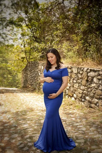 Vista 3 de Molliya Vestido largo de maternidad con hombros descubiertos, elegante vestido ajustado elástico, maxi vestido de fotografía, verde azulado