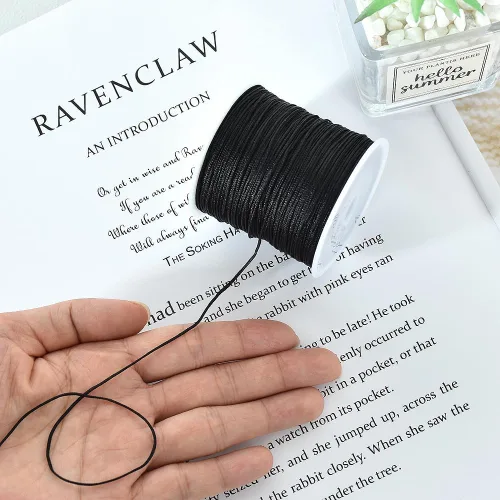 Vista 4 de TONIFUL Cordón de Nylon Negro de 1mm x 100 Yardas Cuerda de Satén para Hacer Pulseras y Joyas Cordón de Macramé Rattail Trim Collar a Granel Hilo