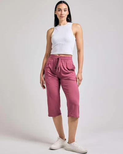 Vista 6 de Real Essentials 3-Pack Women's Capri Open Bottom Soft Sweatpants with Drawstring (Available in Plus Size)