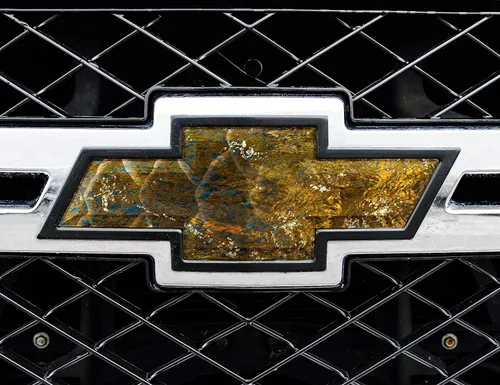 Vista 27 de Mossy Oak Graphics 14010-BI Break-Up Infinity Piel de emblema de auto, Blaze