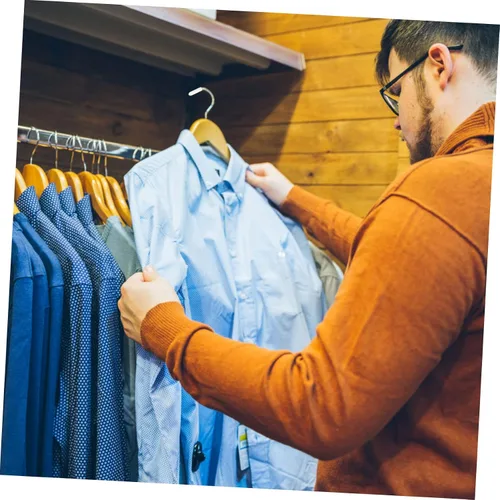 Vista 5 de Outanaya 300 piezas de tapas protectoras de extremo de gancho para perchas de ropa, fácil instalación de empuje, almacenamiento conveniente