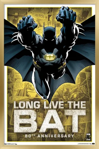 Vista 14 de Trends International DC Comics Batman - Póster de pared del 80 aniversario, 14.725 x 22.375 pulgadas, versión enmarcada de madera de granero Versión