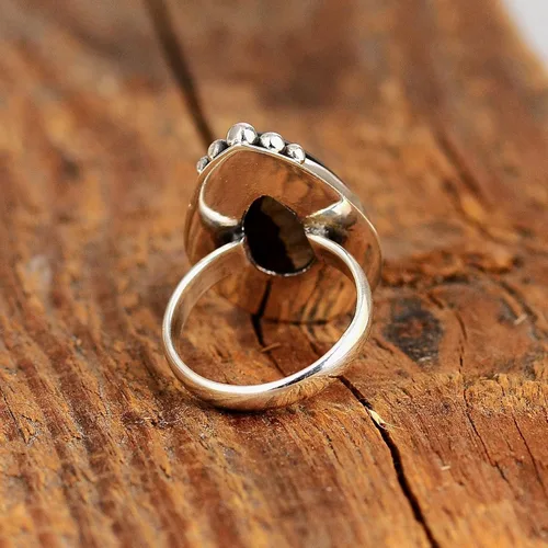 Vista 5 de Boho-Magic Anillo de plata de ley con labradorita para mujer, joyería bohemia con piedras preciosas en forma de lágrima