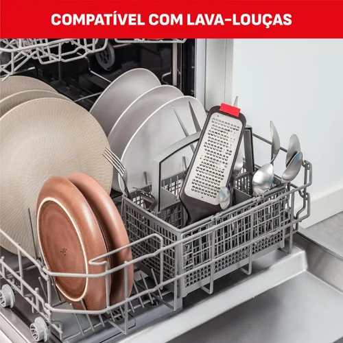 Vista 6 de Rallador Tefal Ingenio Negro, con cuchillas dobles afiladas, base antideslizante y tapa protectora, seguridad, eficiencia y estabilidad en rejilla