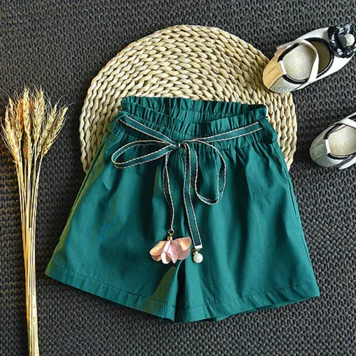 Vista 4 de Conjunto de ropa de verano para bebés y niñas de 2 a 7 años con estampado de flores y pantalones cortos con cinturón