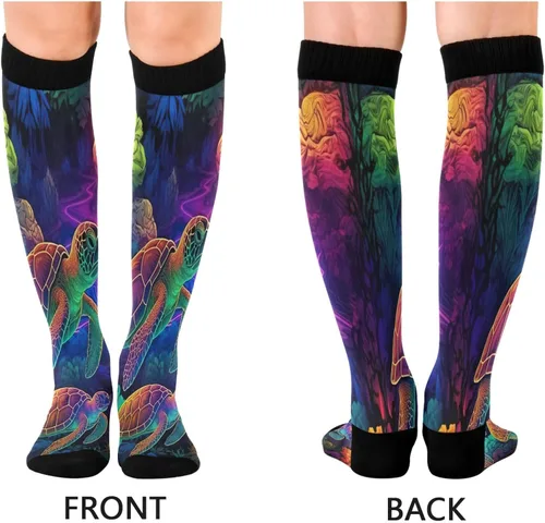 Vista 2 de xigua Misteriosos calcetines de compresión de tortuga pintada para mujeres y hombres, medias altas de circulación hasta la rodilla para correr
