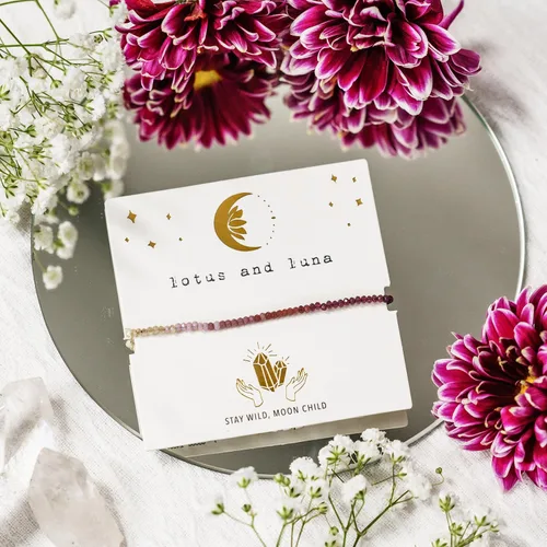 Vista 3 de Lotus and Luna Pulsera delicada de diosa hecha a mano, tamaño ajustable