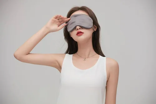Vista 13 de Máscara de ojos de seda con terapia caliente/fría para el cuidado de los ojos y el sueño