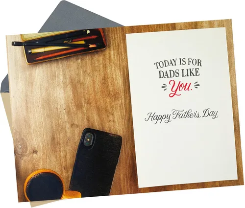 Vista 2 de Hallmark - Tarjeta de Día del Padre (Dads Who Do) (599FFW3012)