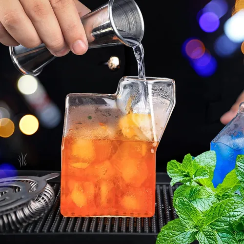 Vista 4 de SuproBarware Vasos de cóctel de 12 oz 12.2 fl oz, vasos de Martini, vasos de whisky, vasos creativos con forma de caja de leche para cóctel