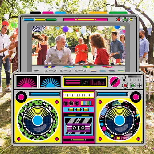 Vista 6 de Radio de tela Boombox - Accesorios para cabina de fotos para decoraciones de fiesta de los años 90 y 80, 59 x 59 pulgadas, pancarta colgante