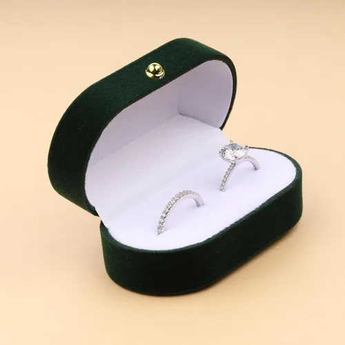 Vista 6 de FM FM42 Caja de terciopelo verde vintage para 2 anillos de compromiso de boda, paquete de 1