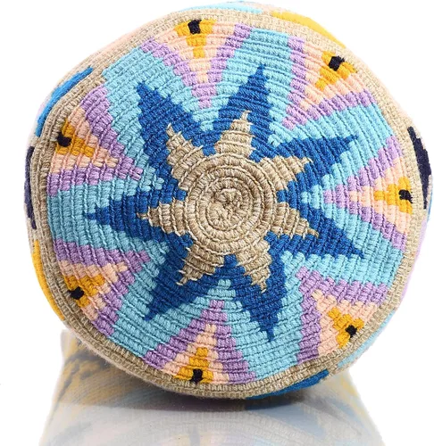 Vista 4 de WYOU Designer Collection, Handwoven Hobo Bucket Bag in Wayuu Crochet