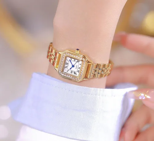 Vista 2 de ADSBIAOYE Relojes dorados para mujer, delicados relojes cuadrados vintage de lujo para mujer, vestido de diamantes de acero inoxidable, reloj