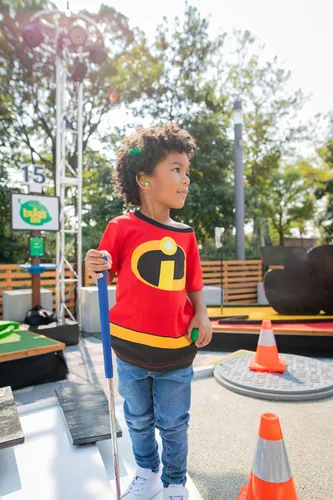 Vista 7 de Disney Pixar Monsters Inc. Mike Lightning McQueen Sully Incredibles - Camiseta (4 unidades)