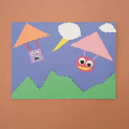 Vista 3 de School Smart Juego de tijeras para bordear papel con soporte, diseños surtidos, paquete de 24