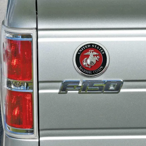 Vista 3 de USMC Medallón de automóvil rojo/plateado – Logotipo de metal Águila, Globo y Ancla del Cuerpo de Marines de 3.5 pulgadas para automóvil - Regalo