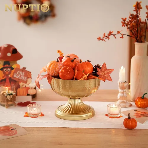 Vista 3 de NUPTIO Jarrones dorados para centros de mesa de boda: Jarrones de compota de latón martillado para arreglos de flores pequeñas - Tazón de pedestal