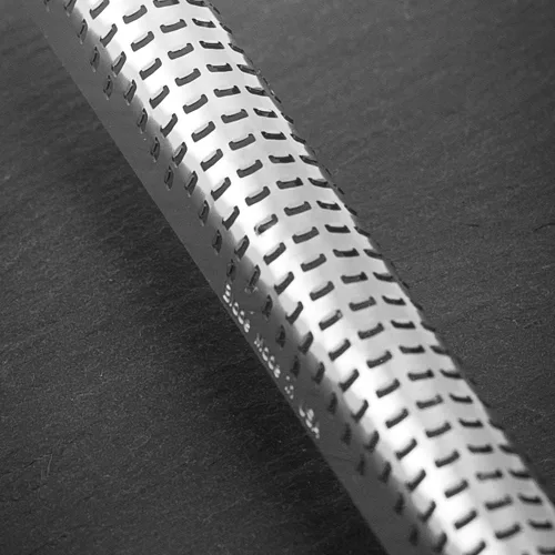 Vista 9 de Microplane Rallador de especias clásico premium, color negro