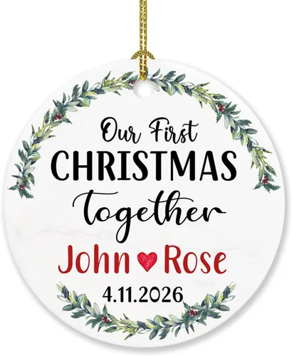 Vista 17 de Adorno de decoración de pareja juntos Navidad 2025, Adorno personalizado de nuestra primera Navidad juntos, regalo para citas, aniversario, pareja
