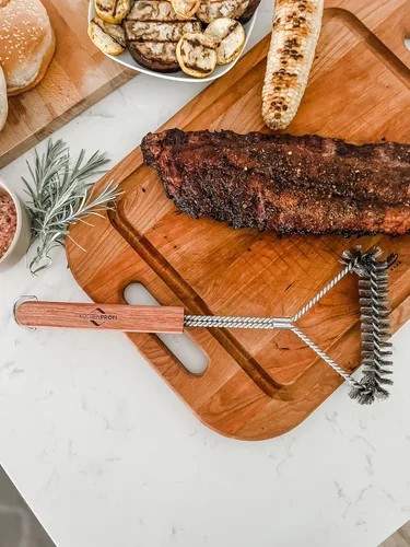 Vista 4 de Küchenprofi Cepillo de barbacoa de acero inoxidable – 17.7 pulgadas de largo, mango de palisandro – Cepillo de parrilla resistente y limpiador