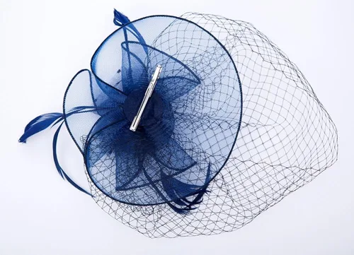 Vista 8 de Sombreros inspirados en el estilo de los años 20 y 50, sombrero pastillero, sombrero de cóctel, fiesta de té, sombrero con velo para niñas y mujeres