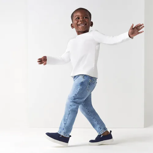 Vista 3 de Gerber Baby Toddler Straight Leg Stretch Denim Jeans